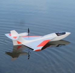 Model airplane at the CRCS field